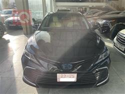 تۆیۆتا کامری